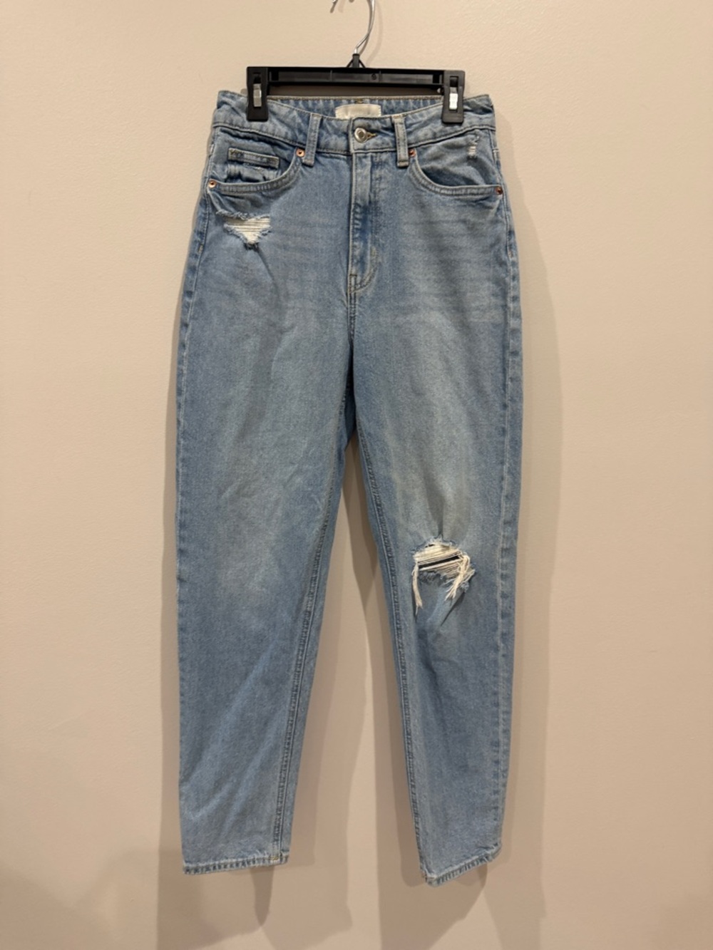 H&M Light Blue High-Rise Distressed Women’s Jeans